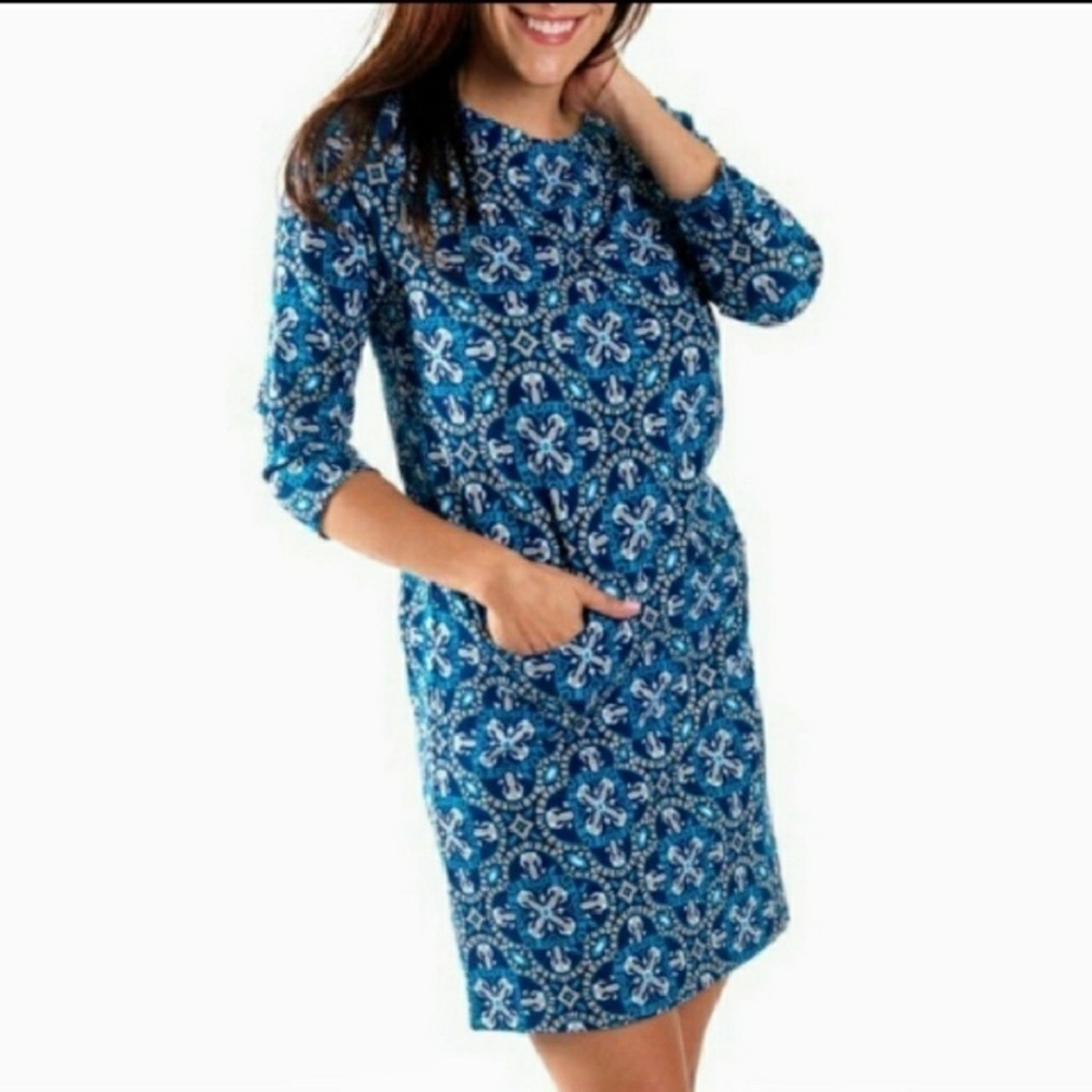 All For Color 3/4 Sleeve Tile Print Shift Dress
